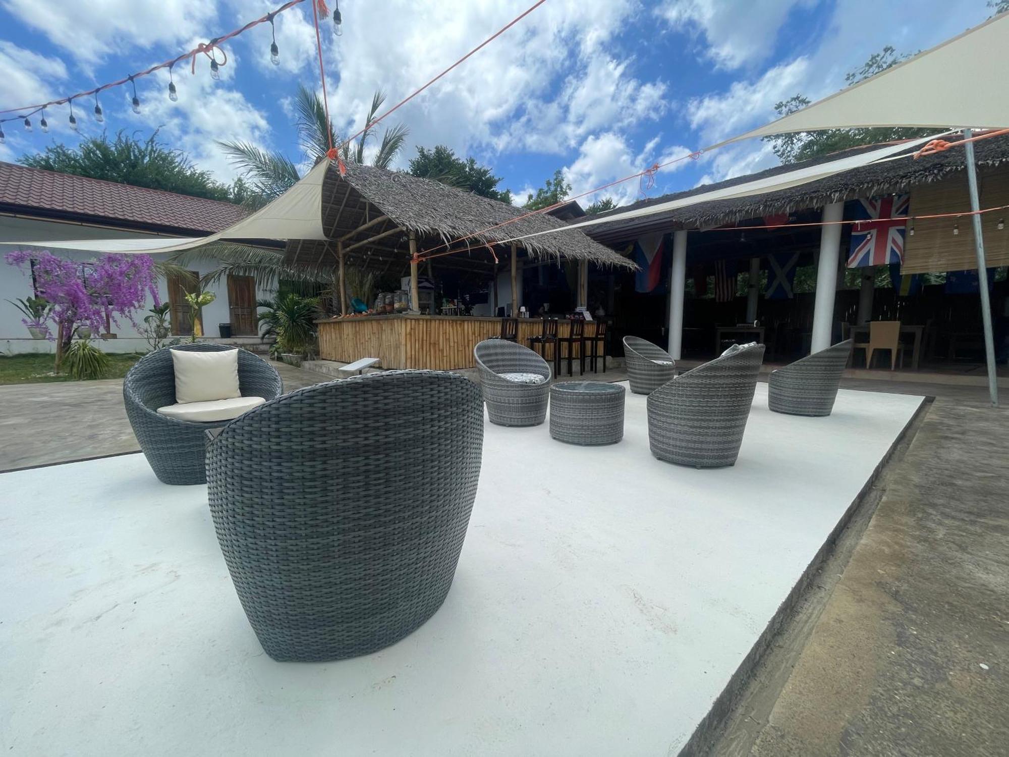 Serenity Resort Moalboal Exterior photo